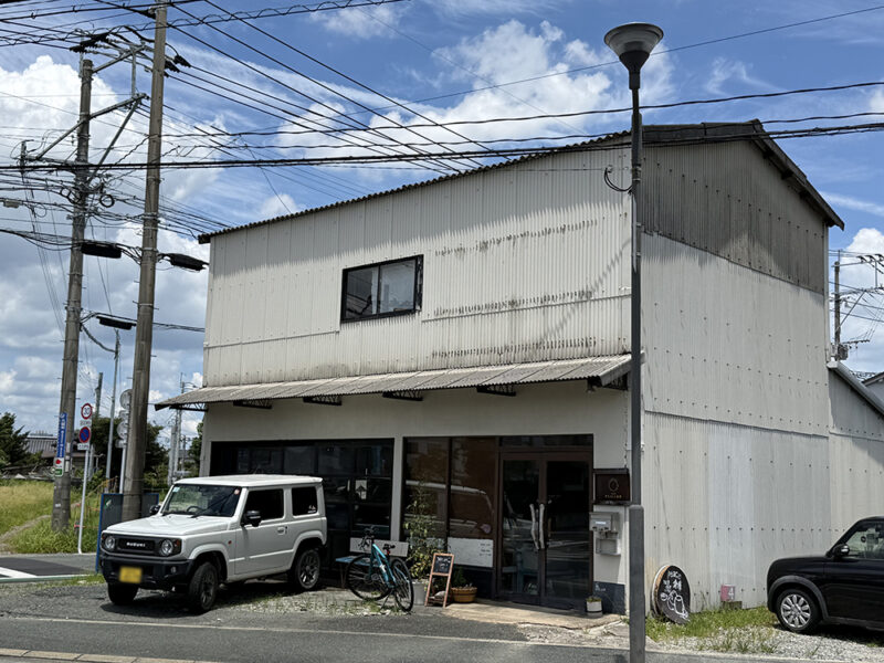 cafe PEACE倉庫 外観