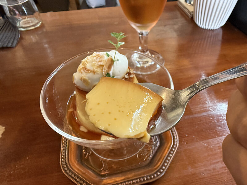 濃厚カスタードプリン、有機ミント紅茶