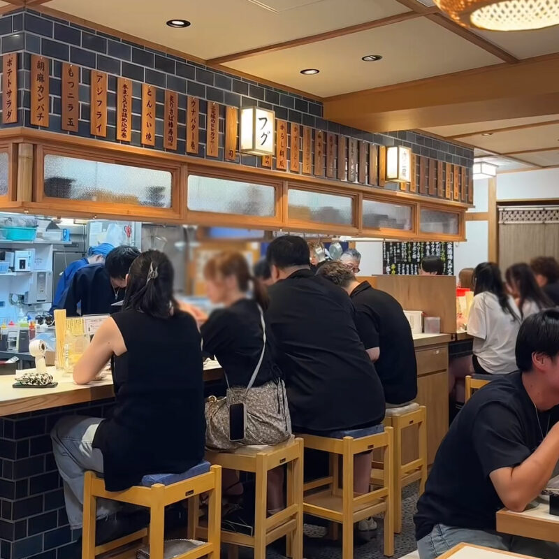大衆酒場 天神大ホール 今泉店 店内