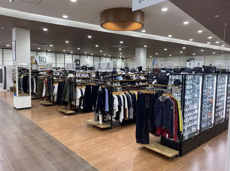 スーパーセカンドストリート和白店_店内1