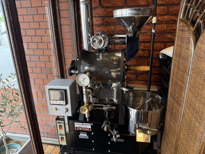 ボンドコーヒー　内装