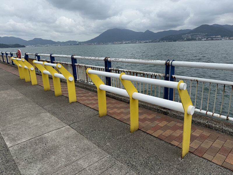 日明・海峡釣り公園の釣り場