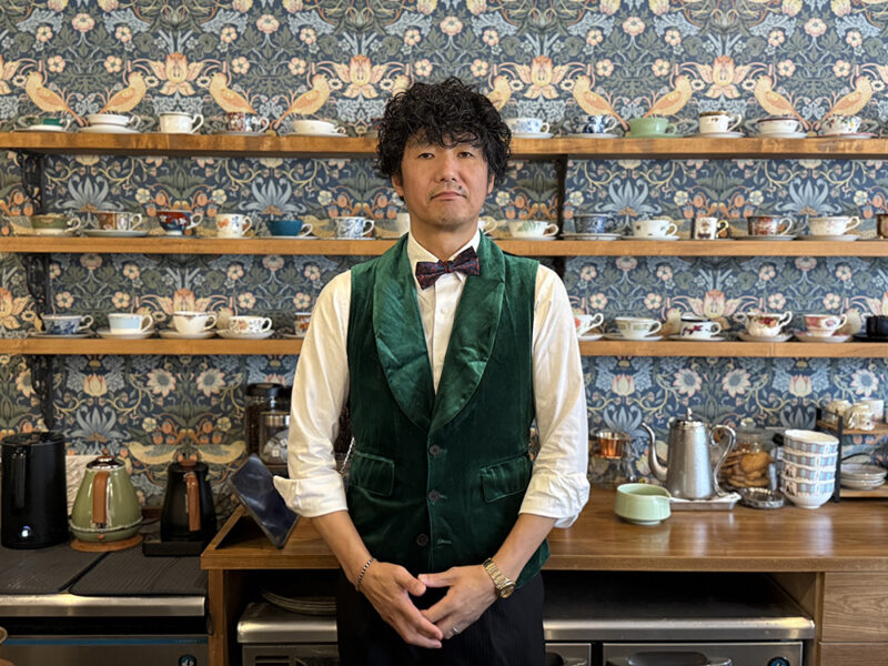 喫茶ボネ.マスターの村山浩一郎さん
