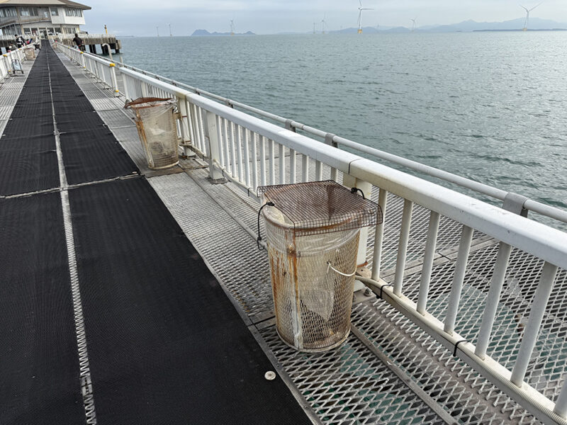 脇田海釣り桟橋の釣り場