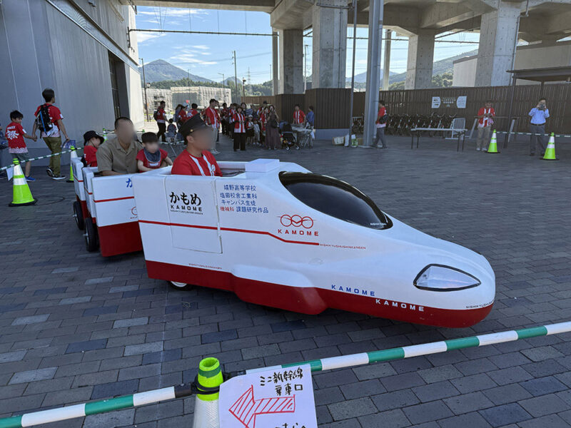 日本三大美肌の湯がある街の「嬉野温泉駅」