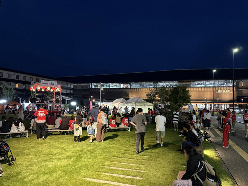 イベントのフィナーレは「かもめ音頭」で盆踊り!