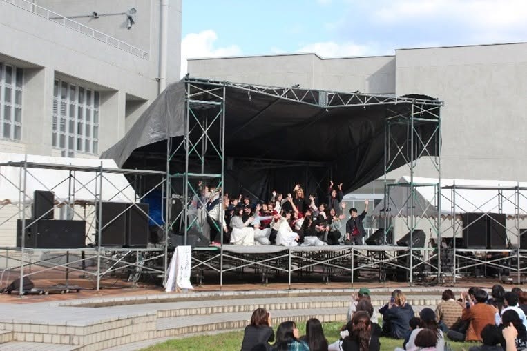 展示や模擬店、受験相談も。初めての芸工祭を楽しもう