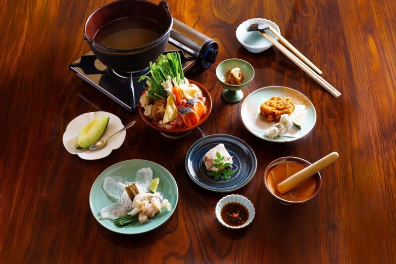 鶏ガラにあらの骨。50年以上続くちゃんこに加わった新しい味