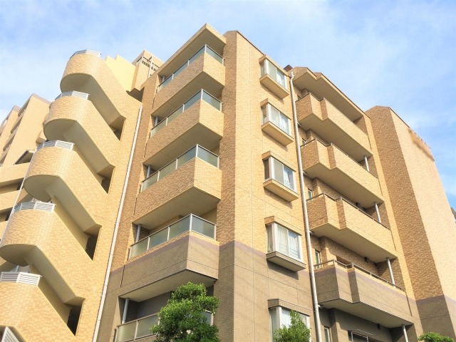築20年程度のマンションのイメージ画像